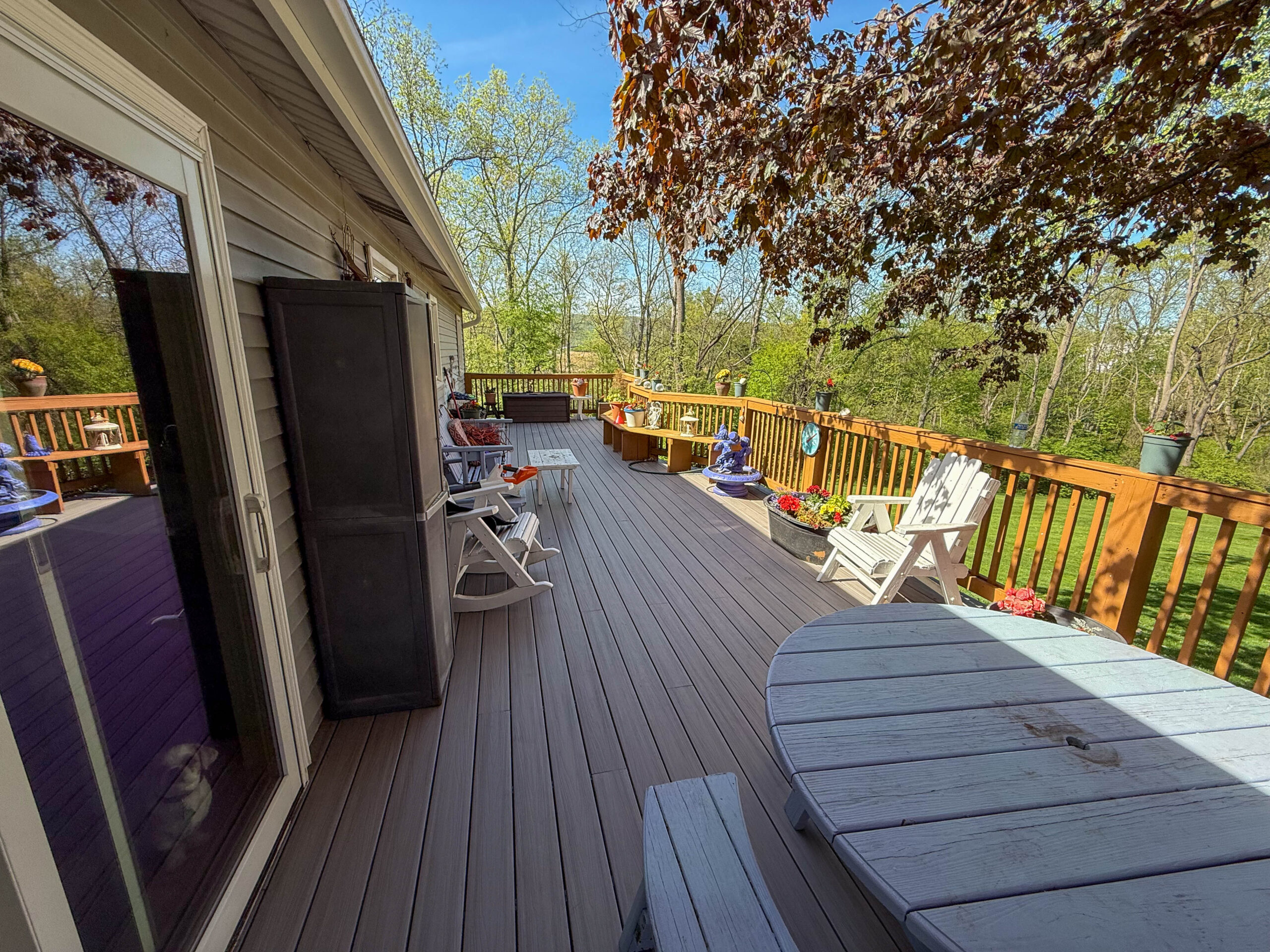 deck flooring installation in grantville pa 1 scaled